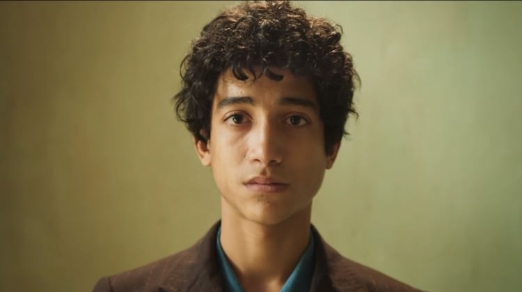 Gişe Rekoru Kıran 'Müslüm' Filminde Gözlerden Kaçan Hata